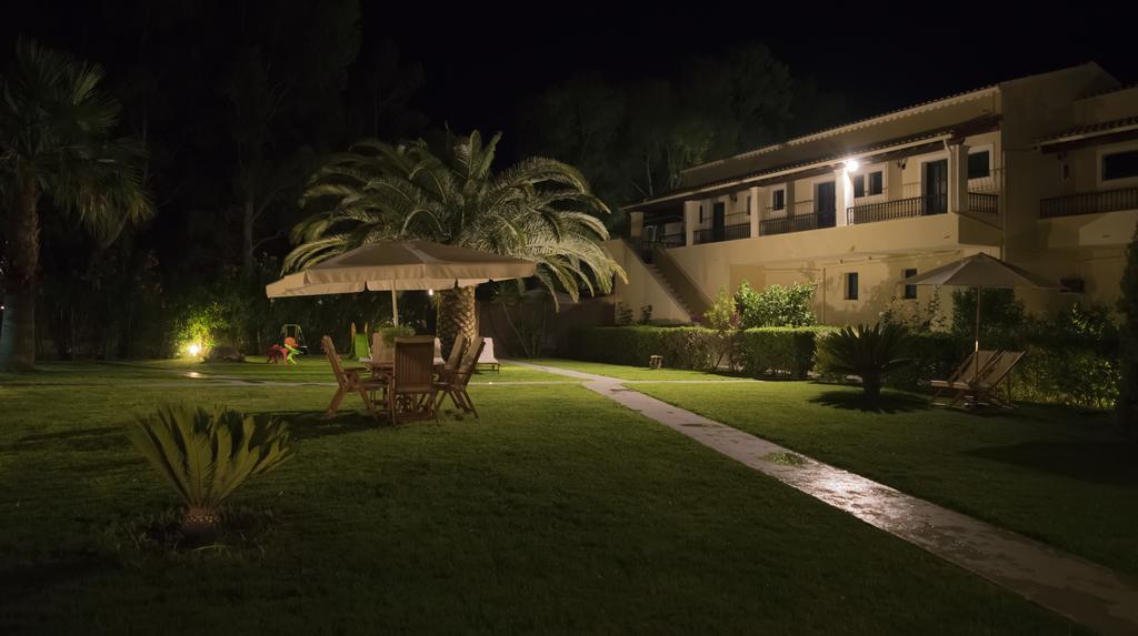 Marini Apartments Μωραΐτικα Εξωτερικό φωτογραφία