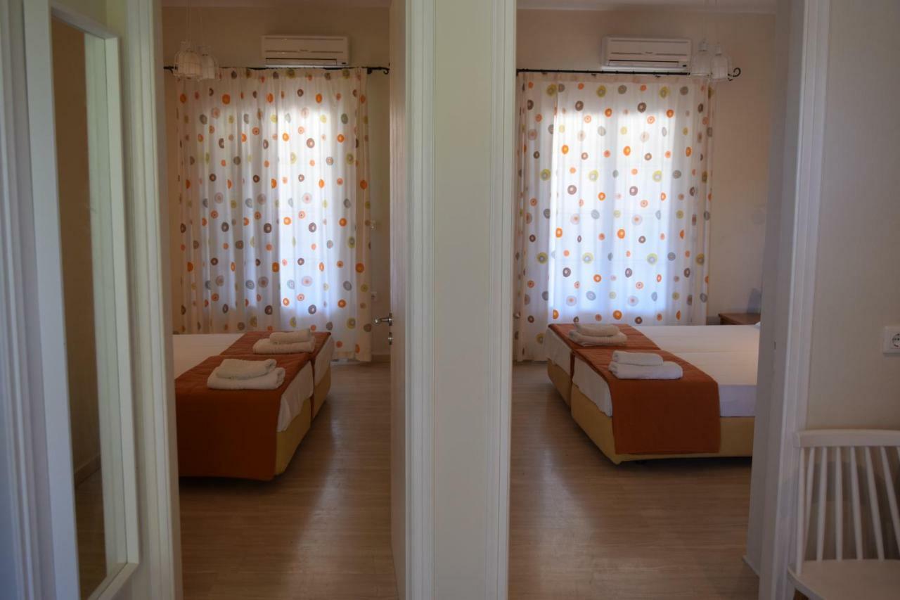 Marini Apartments Μωραΐτικα Εξωτερικό φωτογραφία