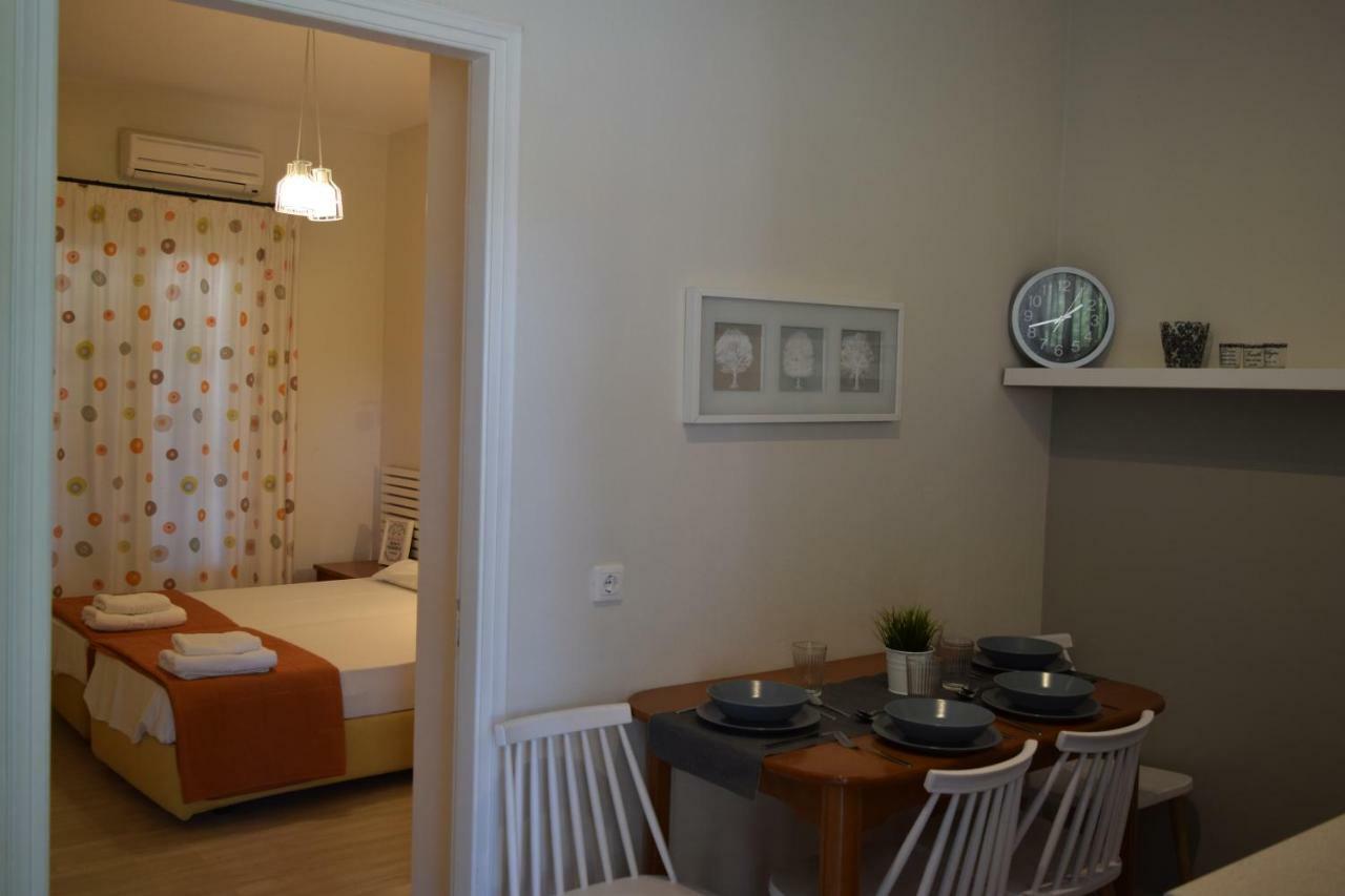 Marini Apartments Μωραΐτικα Εξωτερικό φωτογραφία